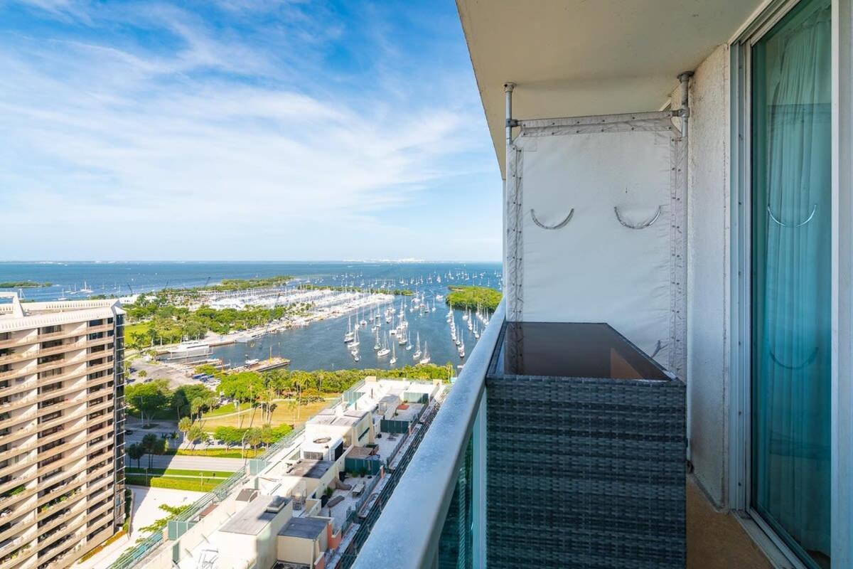 City View Balcony Steps From Restaurants, Peacock Park & Marina 迈阿密 外观 照片
